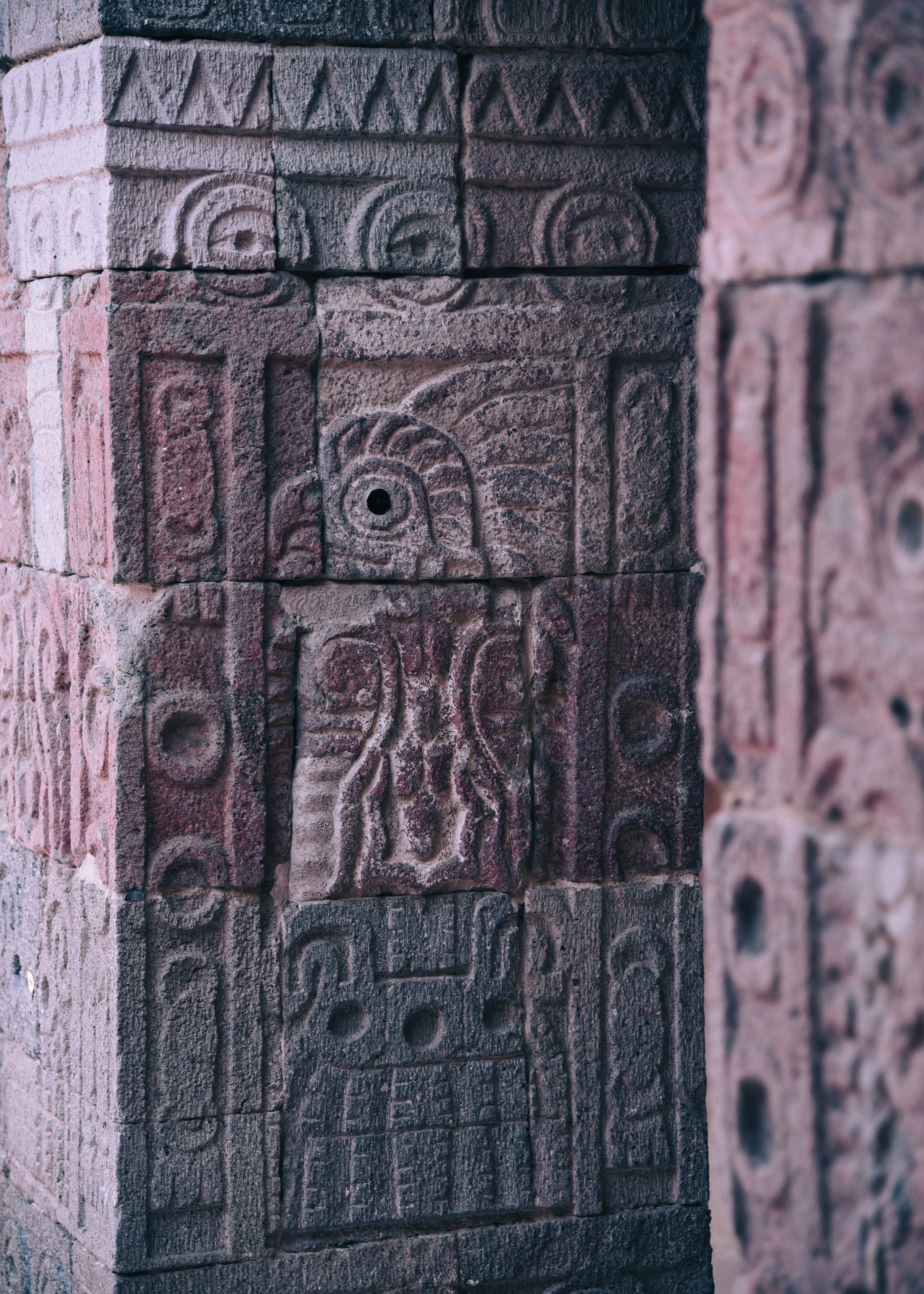Bas relief Maya